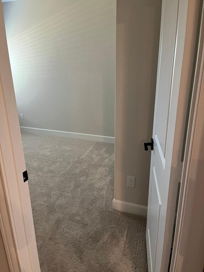 Building Photo - 1311 Butler Ave