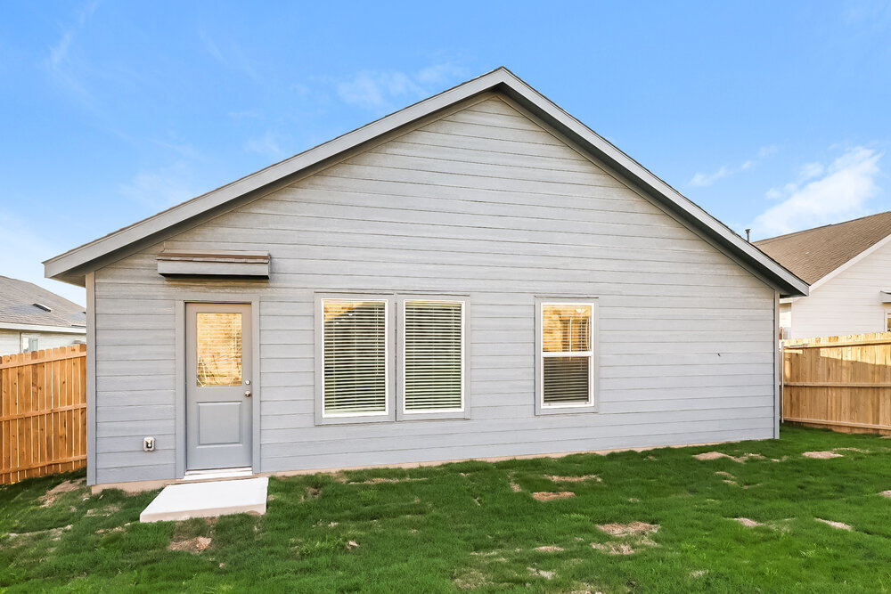 Building Photo - 2221 La Vis Ln