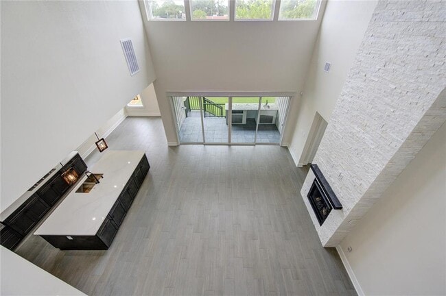 Building Photo - 2118 Nina Lee Ln