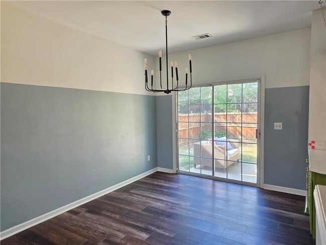 Building Photo - 1706 Stanwood Dr NW