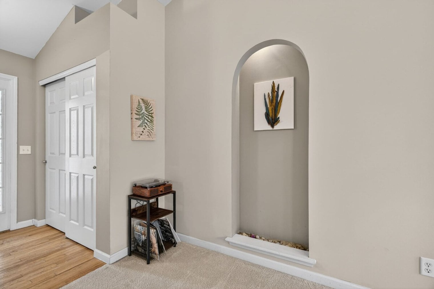 Building Photo - 27 Crimson Leaf Ct