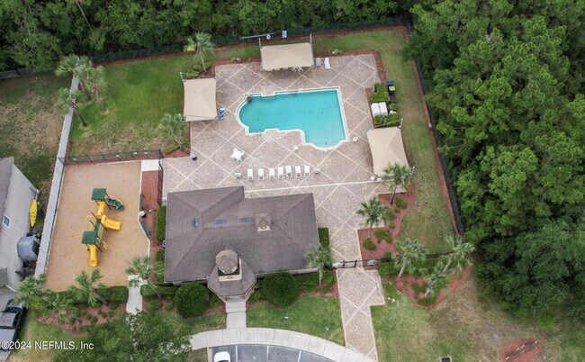 Building Photo - 250 Brookchase Ln