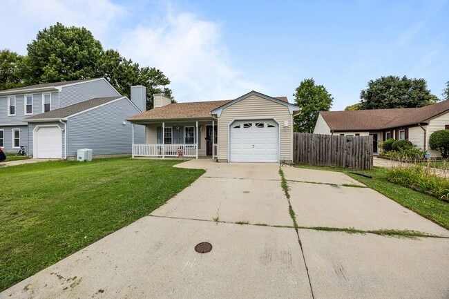 Building Photo - 4112 Stillwood Ct