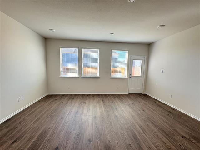 Building Photo - 6114 Holly Spg Rd