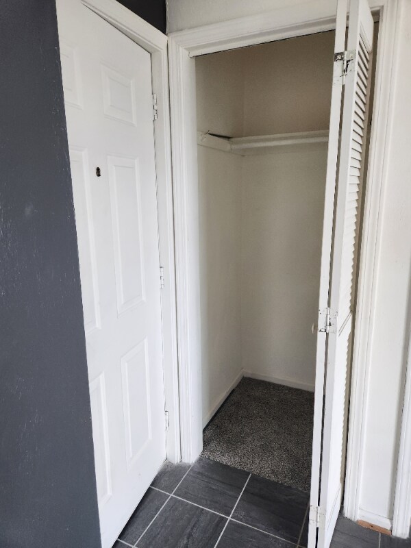 Building Photo - 225 A View Ave