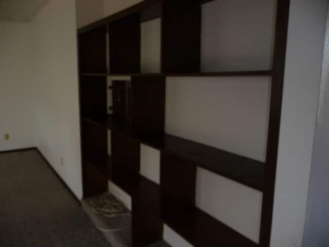 Building Photo - On cul de sac