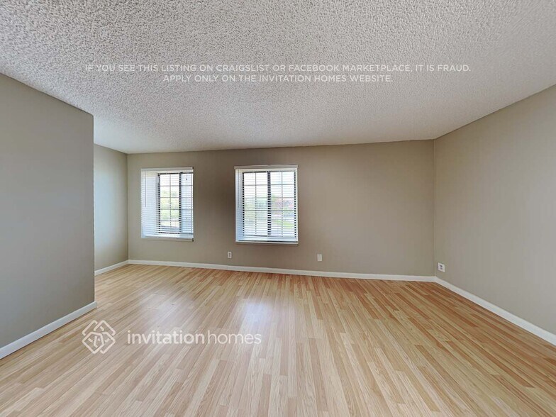 Building Photo - 9062 NW 44th Ct