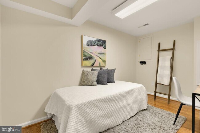 Building Photo - 2038 Derby Ridge Ln