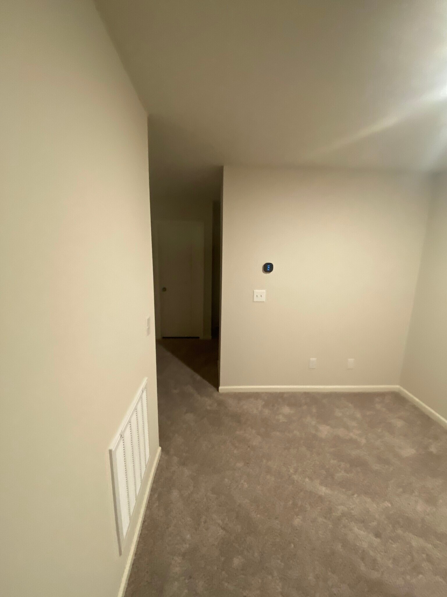 Building Photo - 427 Silo Ct