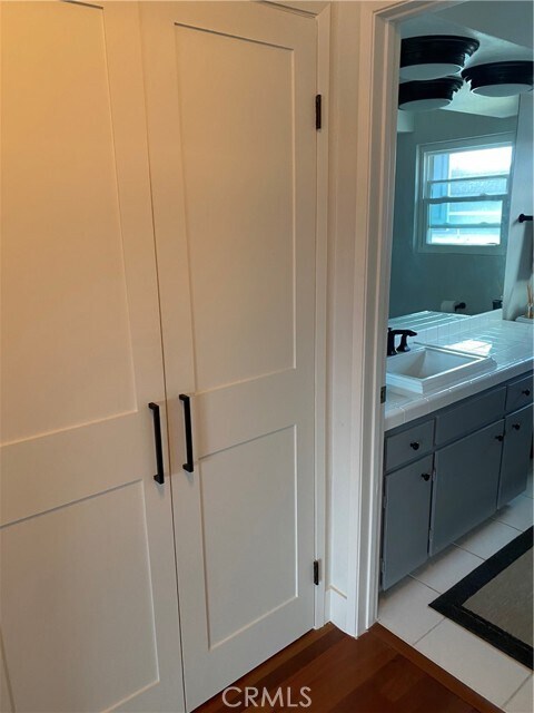 Building Photo - 8403 Leeward Dr