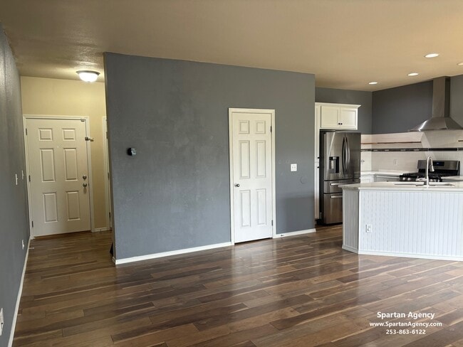 Building Photo - 18302 114th Ave E