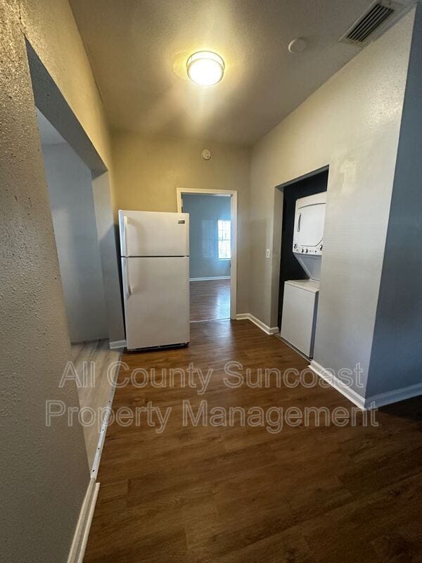 Building Photo - 480 S Jefferson St