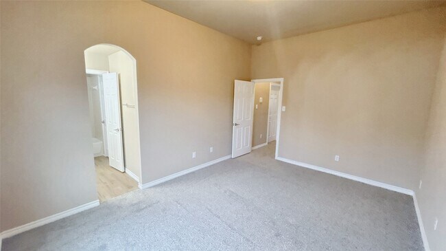 Building Photo - 8225 Painted Tree Tr