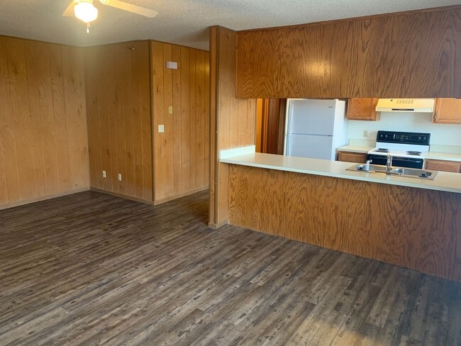 Interior Photo - College Place Apartments!