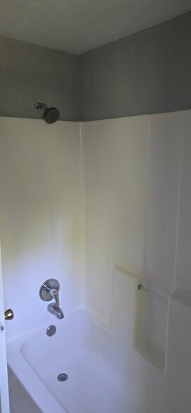 Building Photo - 3218 Chaffin St