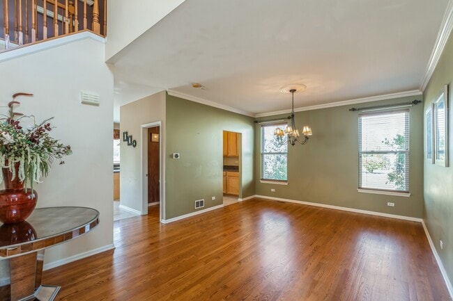 Building Photo - 7 Lake Plumleigh Ct