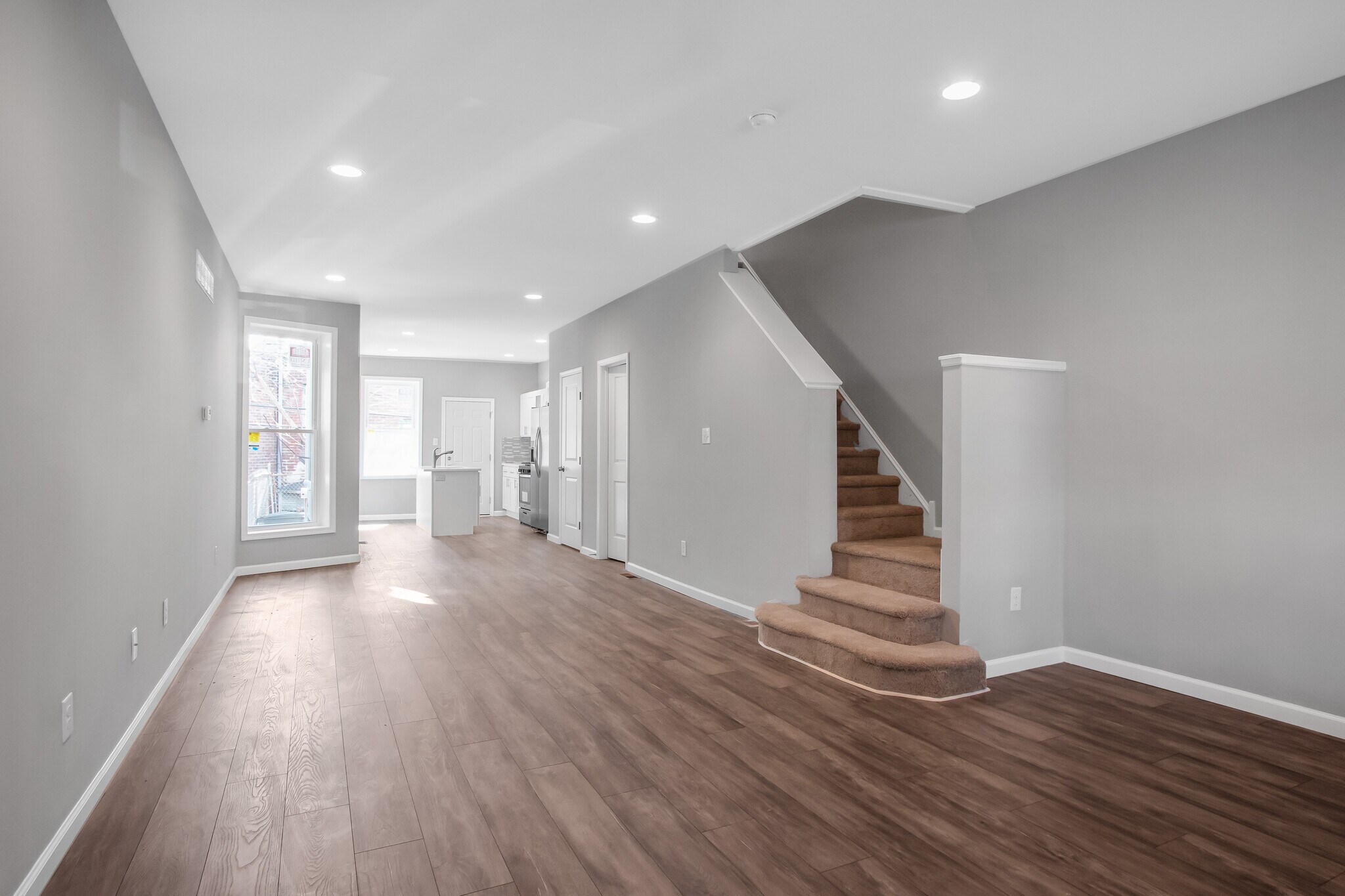 Building Photo - 5407 N 11th St