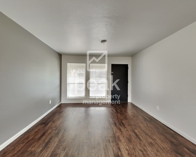 Building Photo - $1799! Beautiful 3Bed/2Bath home in FORT WORTH! Apply by 9/8 for Labor Day Savings! See description!