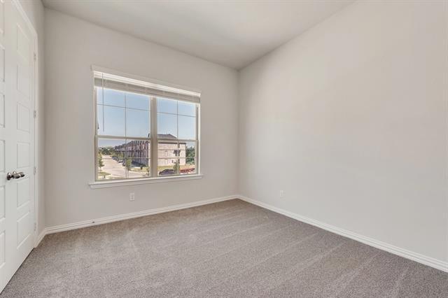 Building Photo - 4221 Willow Pond Dr