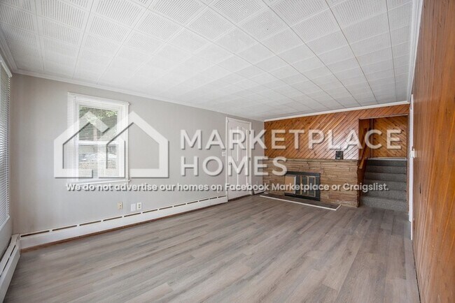 Building Photo - 8220 Jackson Ave