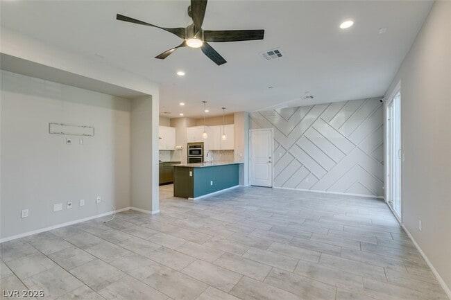 Building Photo - 3148 Bivona Walk