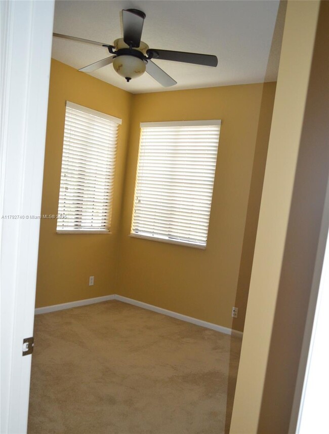 Building Photo - 2812 Center Ct Dr