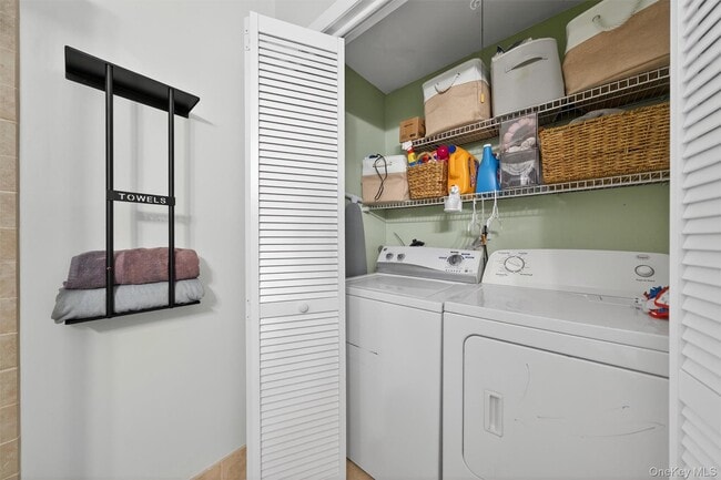 Building Photo - 36 Sycamore Ct