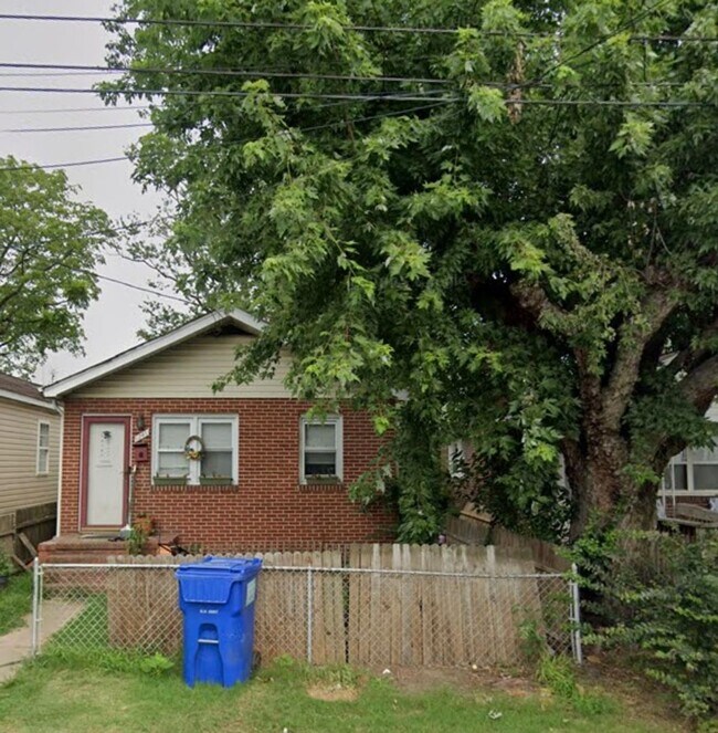 Building Photo - Owner Financing / Easy Path To Being A Homeowner