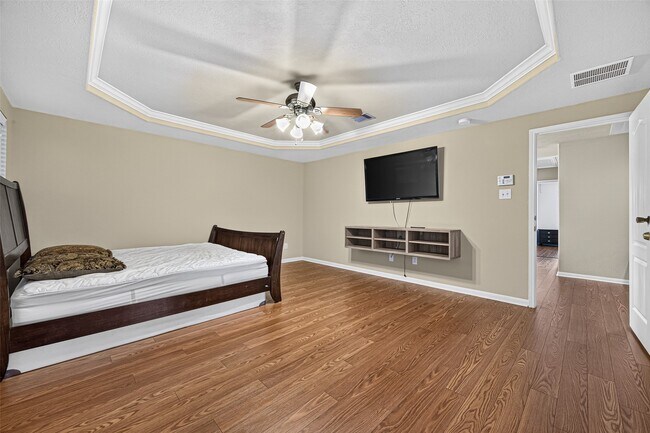 Building Photo - 9106 Fuqua Breeze Dr