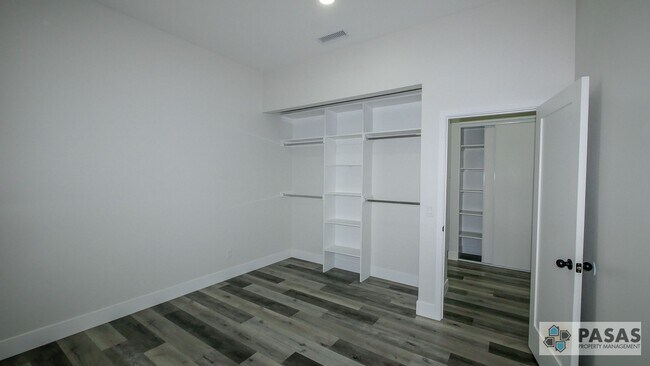 Building Photo - Newly Built Solar-Powered Home!