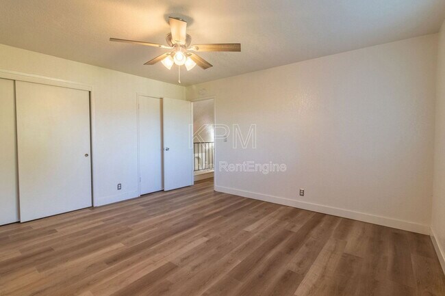 Building Photo - 2828 Smoke Tree Cir