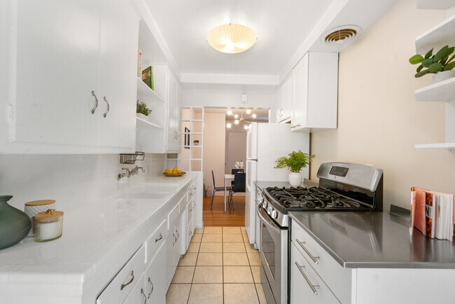 Kitchen - 7924 Airport Blvd