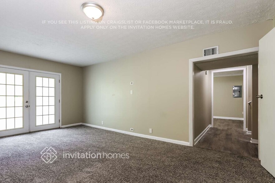 Building Photo - 215 Merrydale Dr