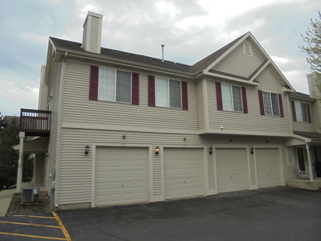 Primary Photo - 615 Windsor Dr