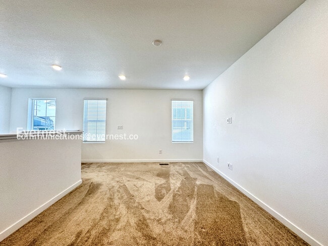Building Photo - 9021 Hightower St
