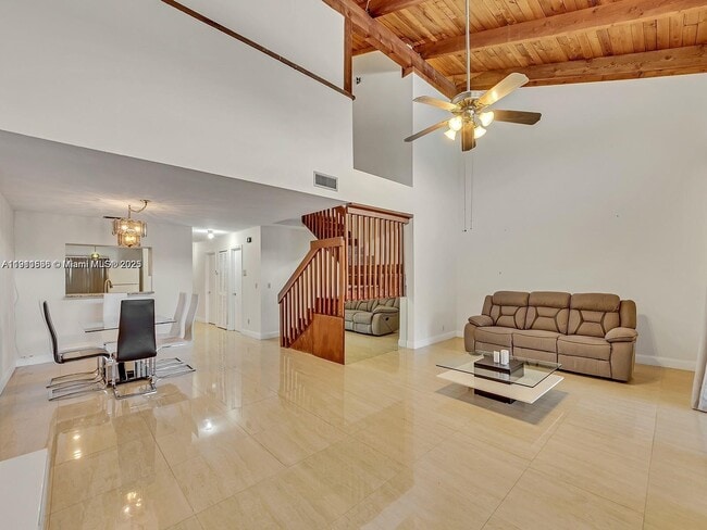 Building Photo - 2701 SW 58th Manor