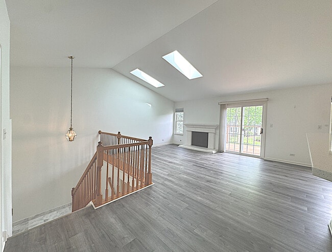 Building Photo - 2445 Palazzo Dr