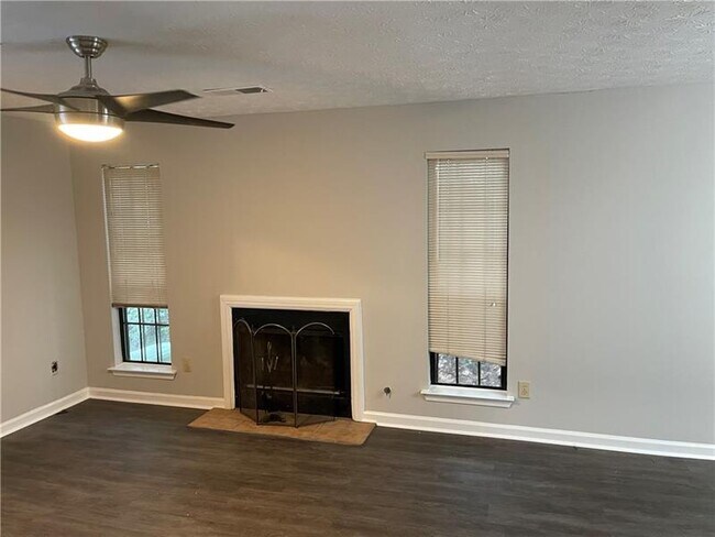 Building Photo - 751 Windchase Ln