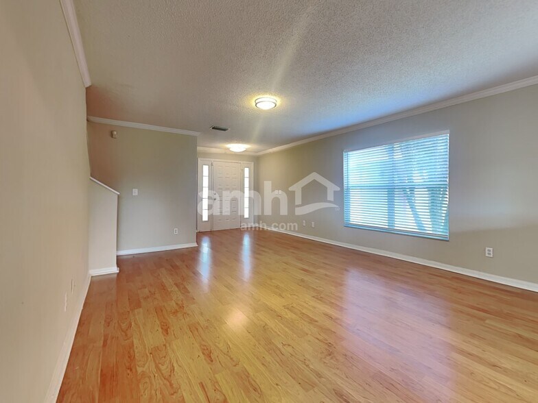 Building Photo - 622 Cape Cod Cir
