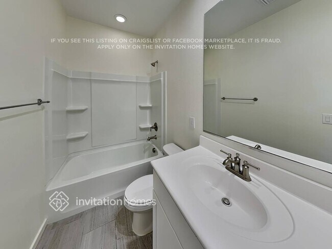 Building Photo - 17692 W Fetlock Trail