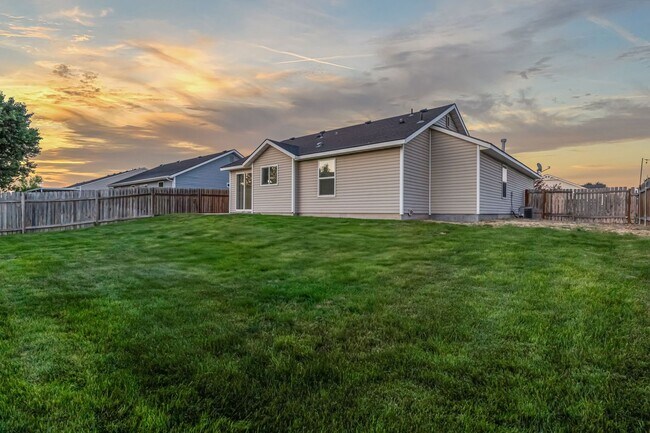 Building Photo - 3 Bedroom, 2 Bath, 2-Car Garage with Room to Park Your Toys!