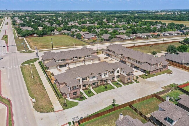 Building Photo - 3621 Bonnie Brae St