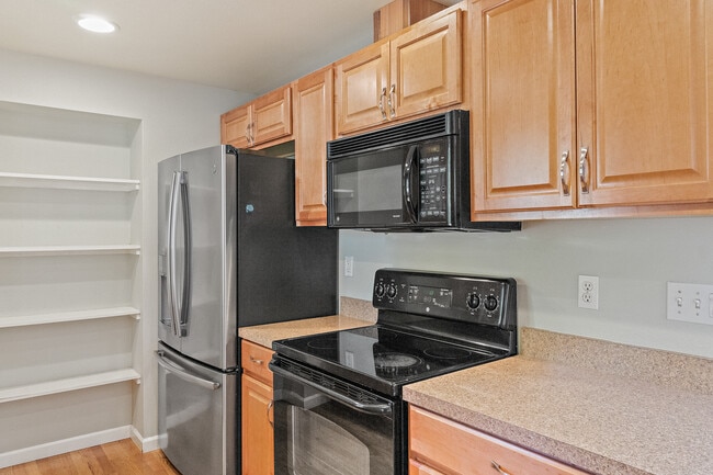 Building Photo - 10538 NE 141st St