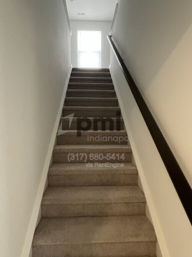 Building Photo - 10819 Gates Crk Dr