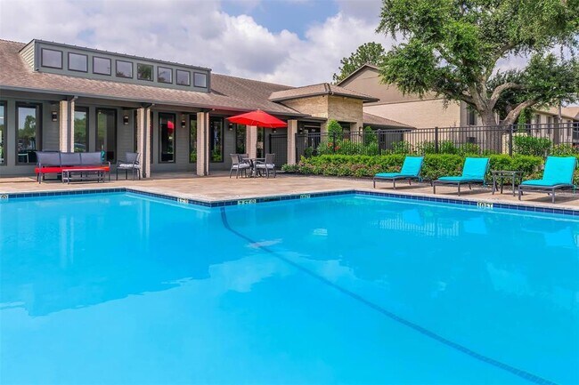 Building Photo - 1700 Seaspray Ct
