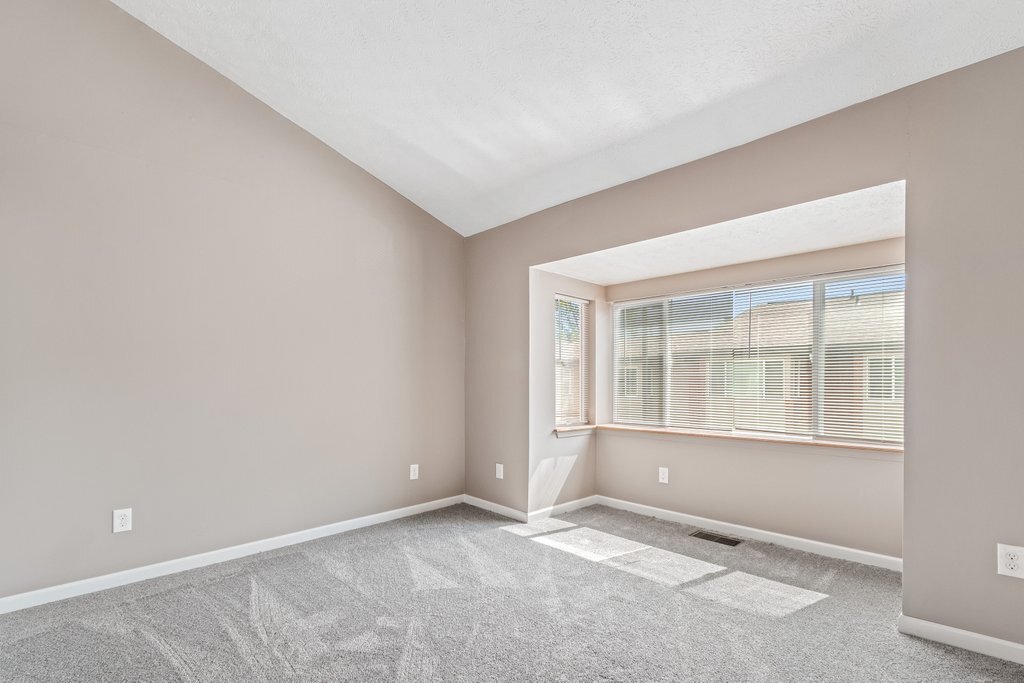 Large Master - 1327 Fair Ave