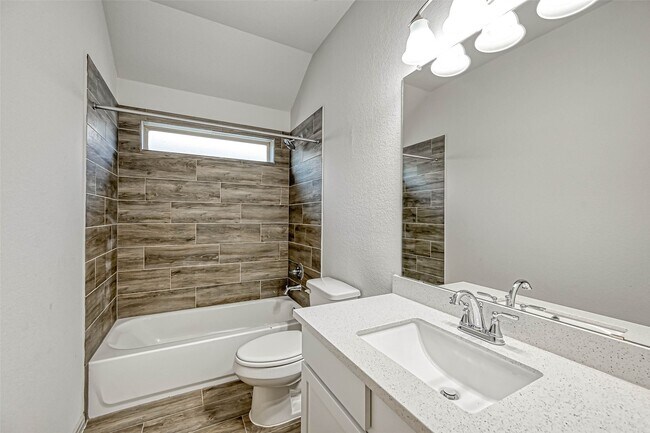 Building Photo - 7910 Cypress Country Dr