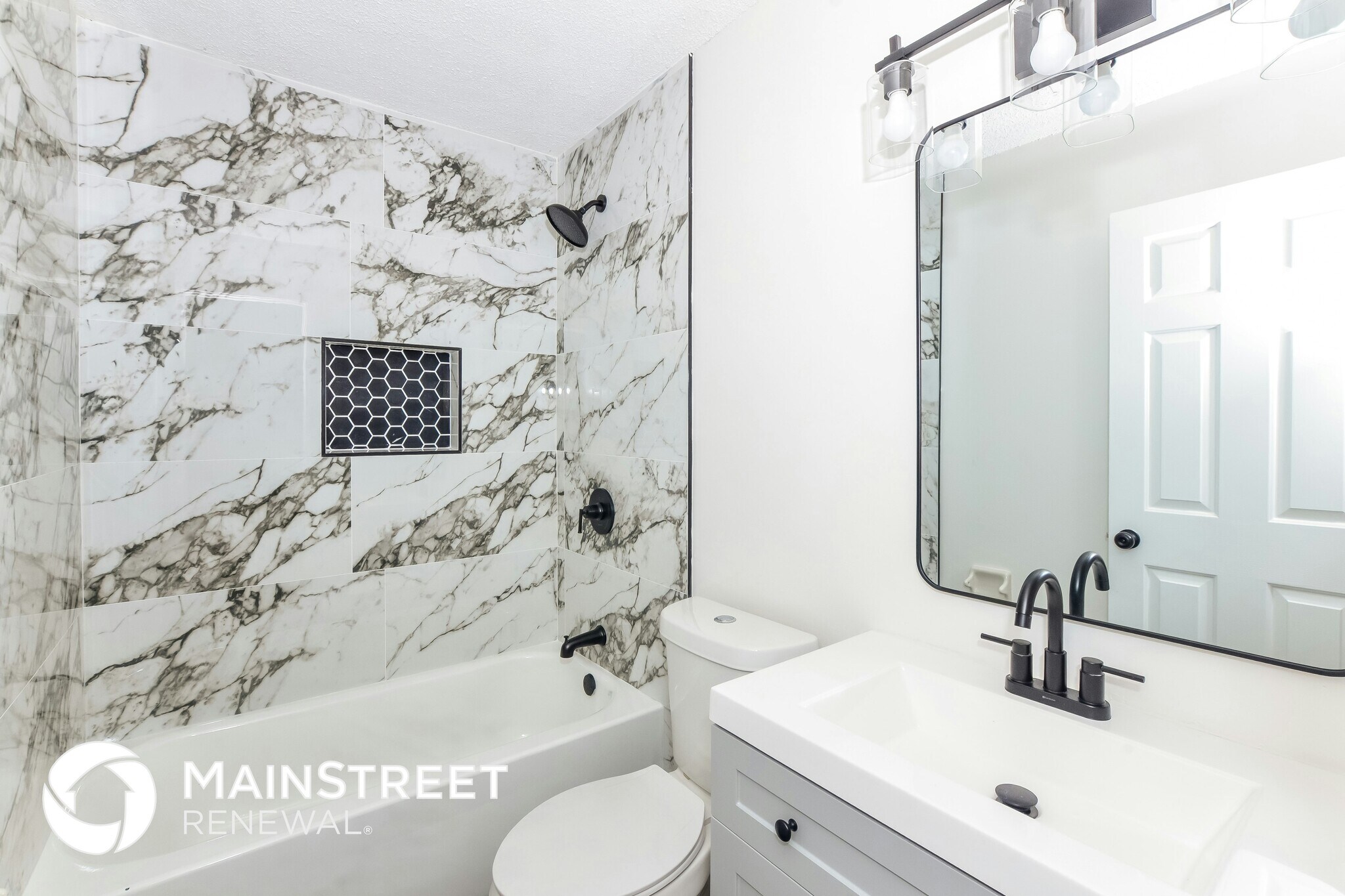 Building Photo - 7881 Collins Wood Cove