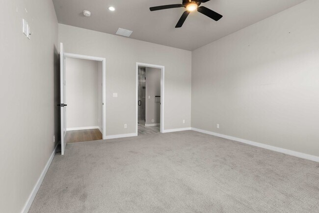 Building Photo - Exceptionally Maintained 3 Bedroom Home in Coeur d'Alene