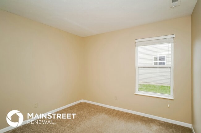 Building Photo - 619 Findlay Ln